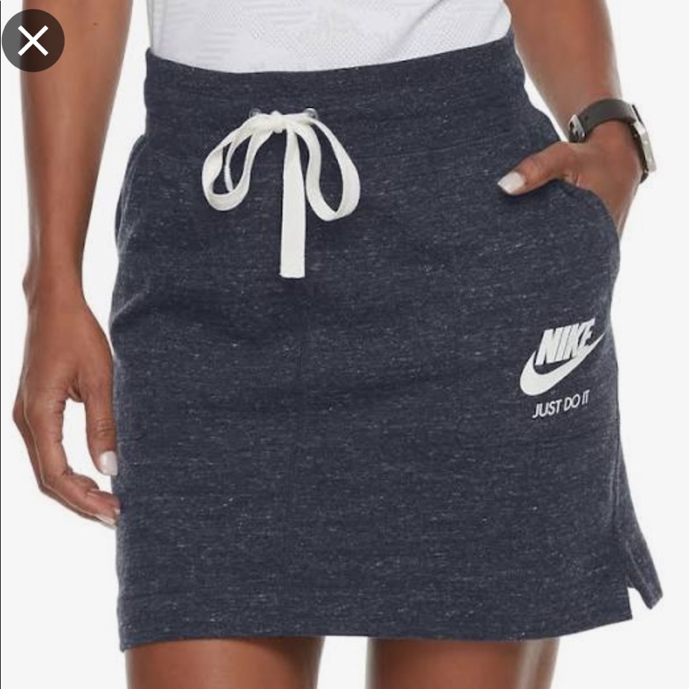 Nike Vintage skirt